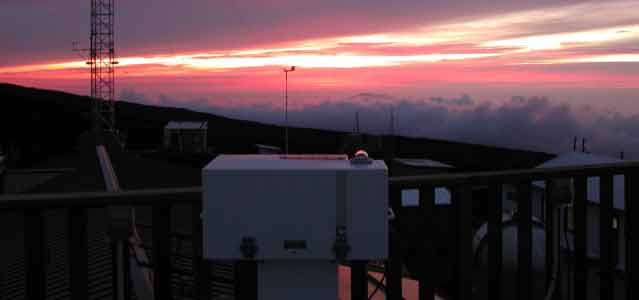 AES Brewers on MLO Sun Deck (courtesy of Forrest M. Mims III)